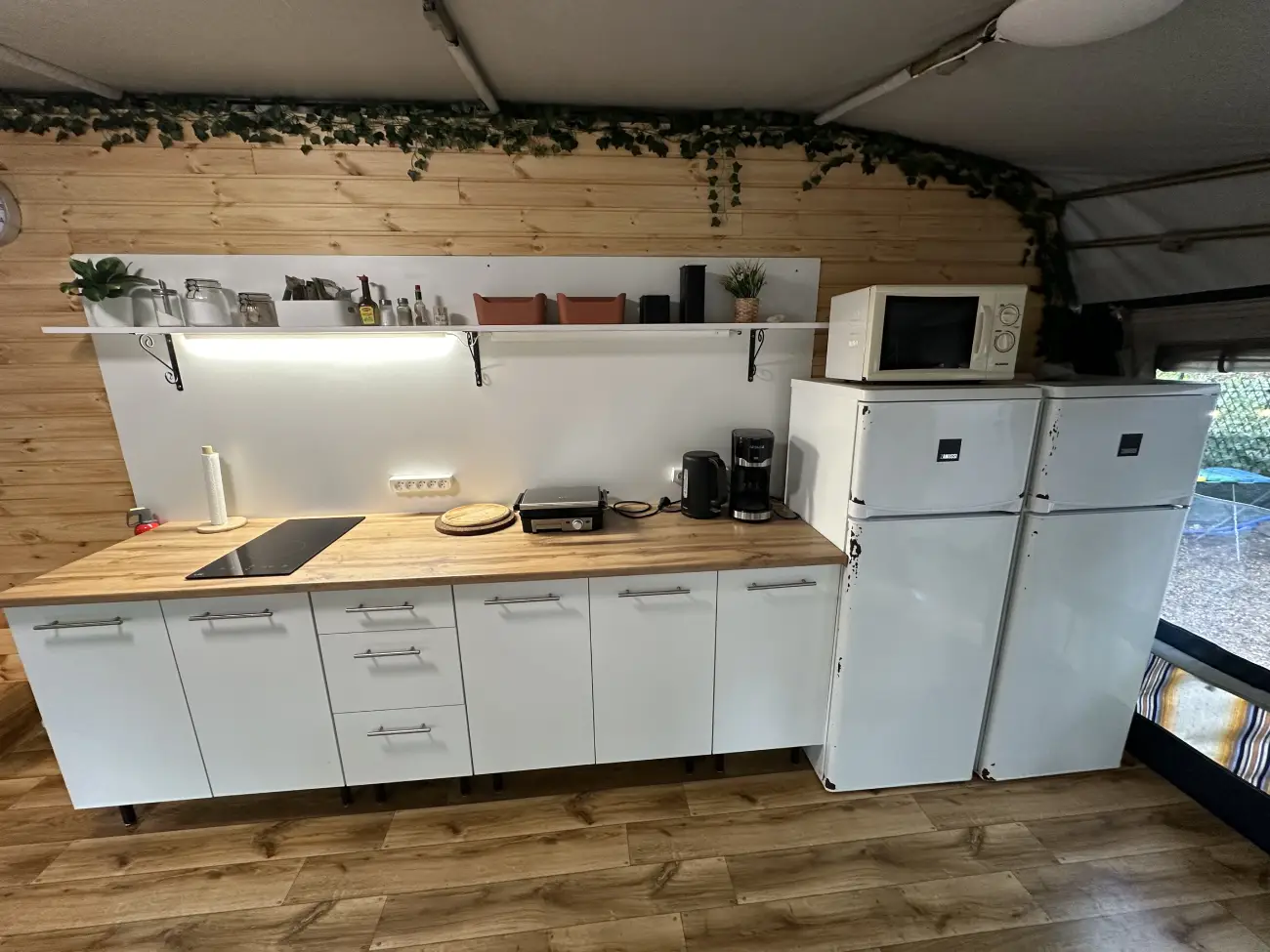 Wakcje w Chorwacji, kemping - przyczepa kempingowa do wynajęcia